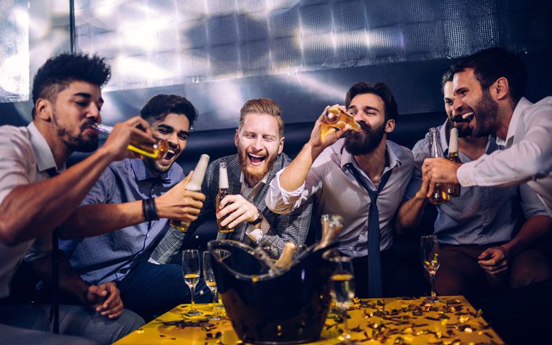 You can outsource your entire Bar & Niight Clubs sales and service accounting and bookkeeping to us, or we can help you in specialized areas.